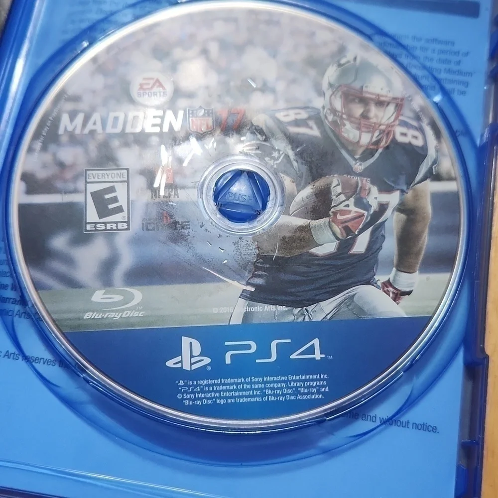 PS4 Madden NFL 17